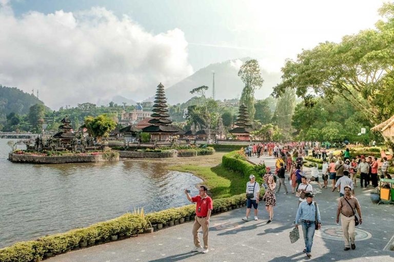 pura-ulundanu-beratan-bedugul.jpg
